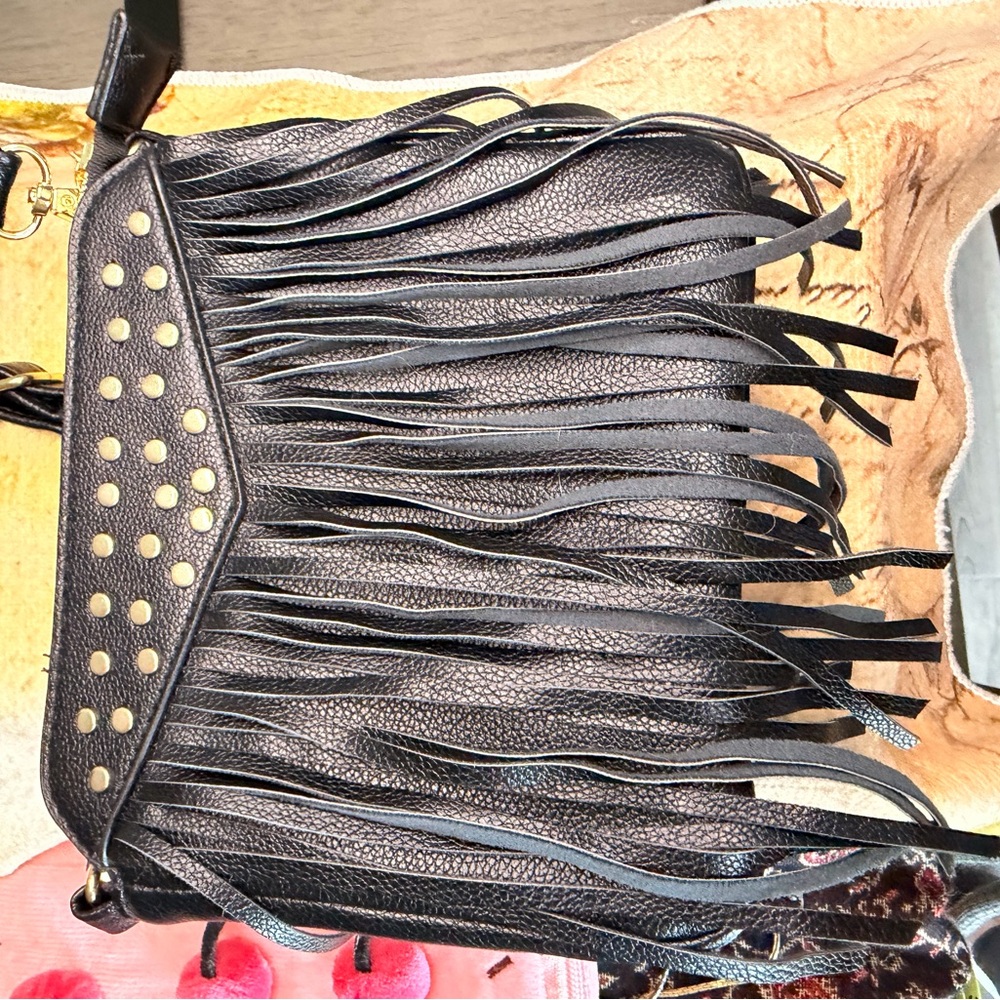 Black Fringe Studded Women's Bag - Picture 3 of 5